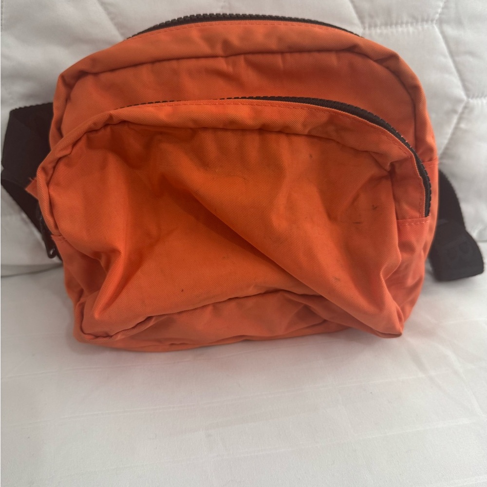 BAGGU crossbody